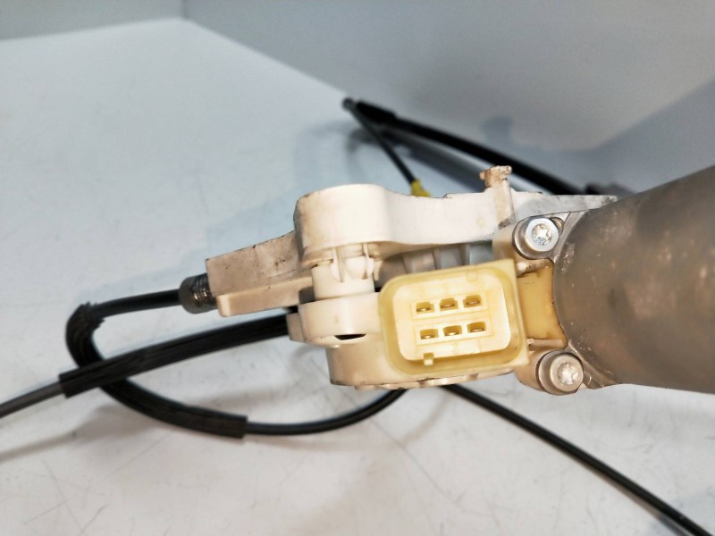 Recambio de elevalunas delantero izquierdo para mercedes clase clk (w209) coupe referencia OEM IAM A2308201042 106257102 2P
