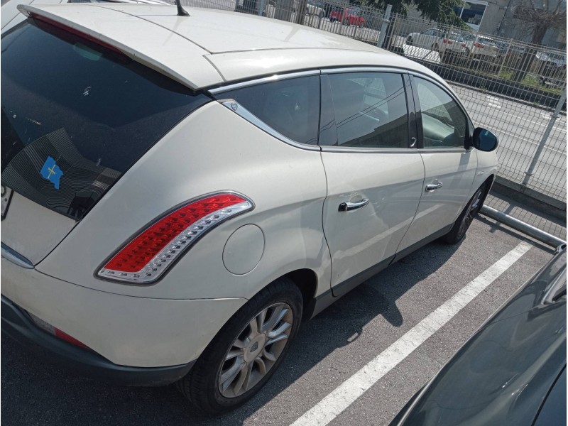 lancia delta (181) del año 2010