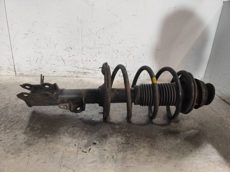 Recambio de amortiguador delantero izquierdo para hyundai i20 classic referencia OEM IAM   