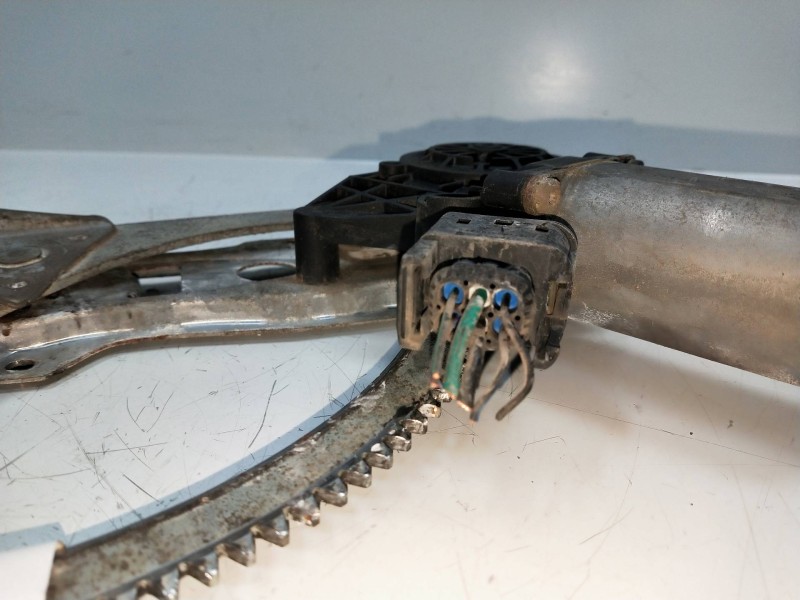 Recambio de elevalunas delantero derecho para mercedes clase e (w210) berlina referencia OEM IAM 119153XXX  4P