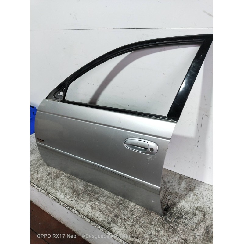 Recambio de puerta delantera izquierda para toyota avensis berlina (t 22) 1.6 tempus (4-ptas.) referencia OEM IAM  4P 