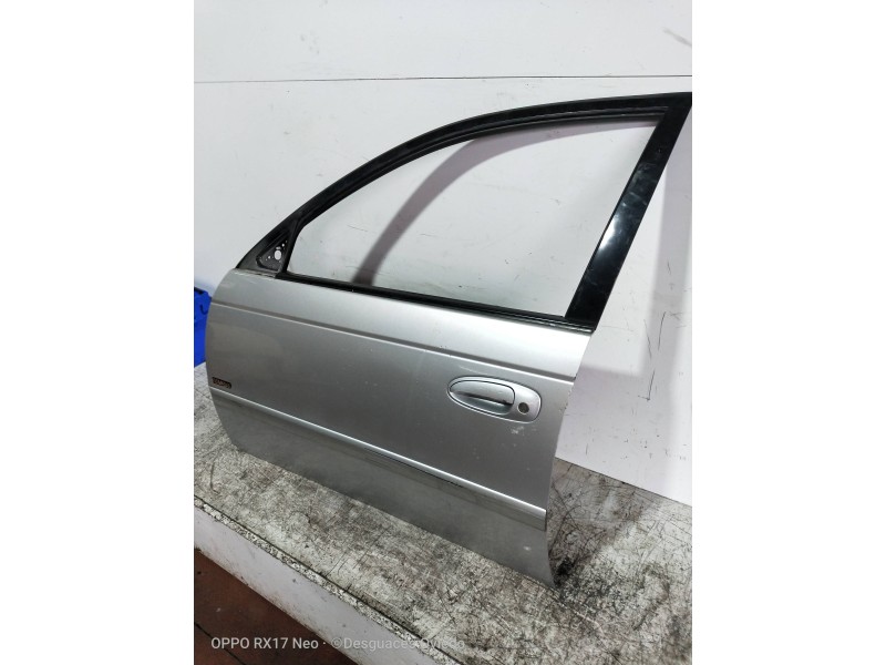 Recambio de puerta delantera izquierda para toyota avensis berlina (t 22) 1.6 tempus (4-ptas.) referencia OEM IAM  4P 