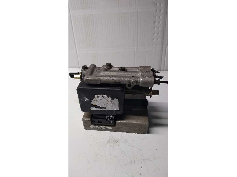 Recambio de abs para citroen xantia berlina 2.0 referencia OEM IAM 10050188033 10094302004 6A52549A00