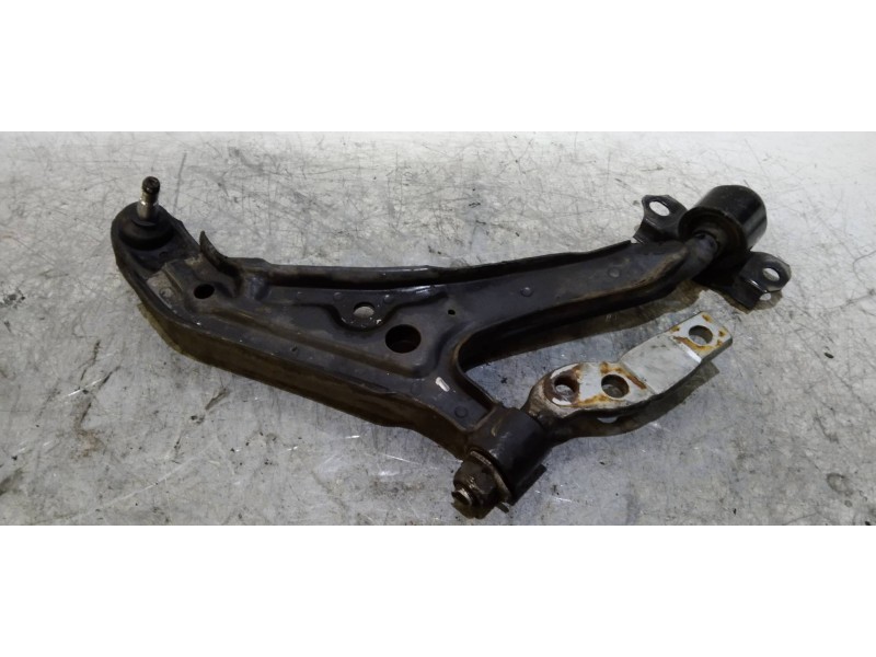 Recambio de brazo suspension inferior delantero derecho para nissan primera berlina (p11) básico referencia OEM IAM   