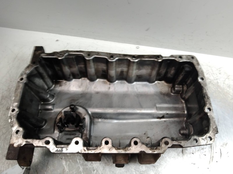 Recambio de carter para volkswagen caddy ka/kb (2k) furg. referencia OEM IAM 03G103603  