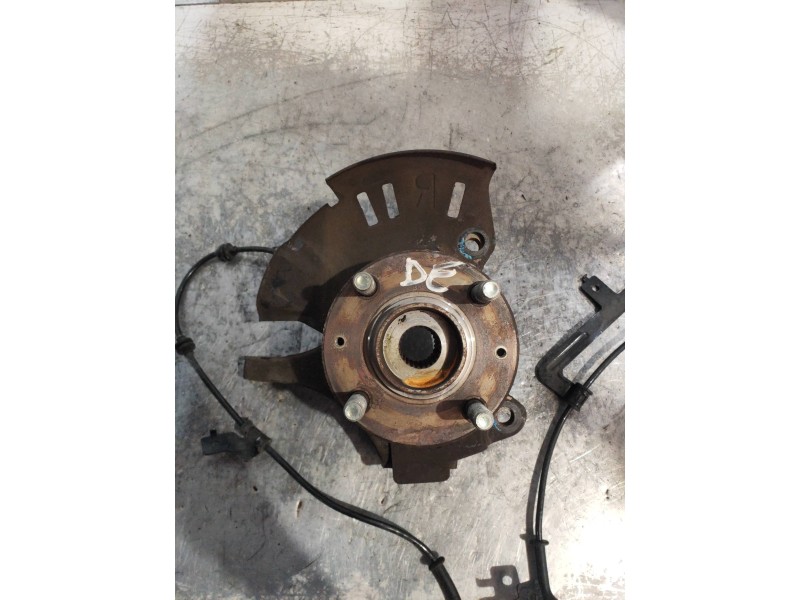 Recambio de mangueta delantera derecha para hyundai i20 classic referencia OEM IAM   