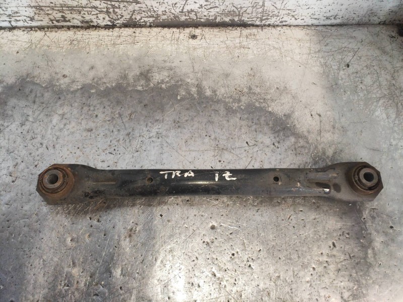 Recambio de brazo suspension superior trasero izquierdo para land rover freelander (lr2) td4 e referencia OEM IAM   