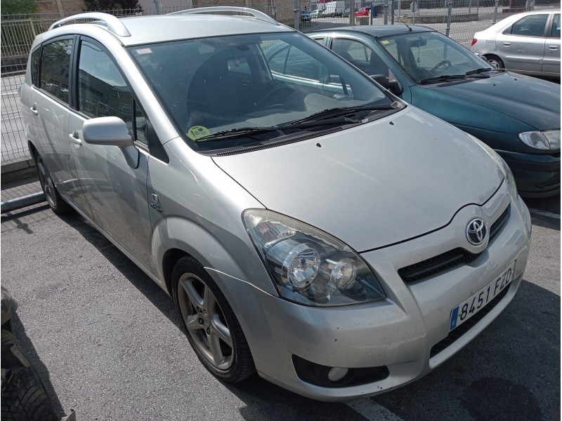 toyota corolla verso (r1) del año 2008