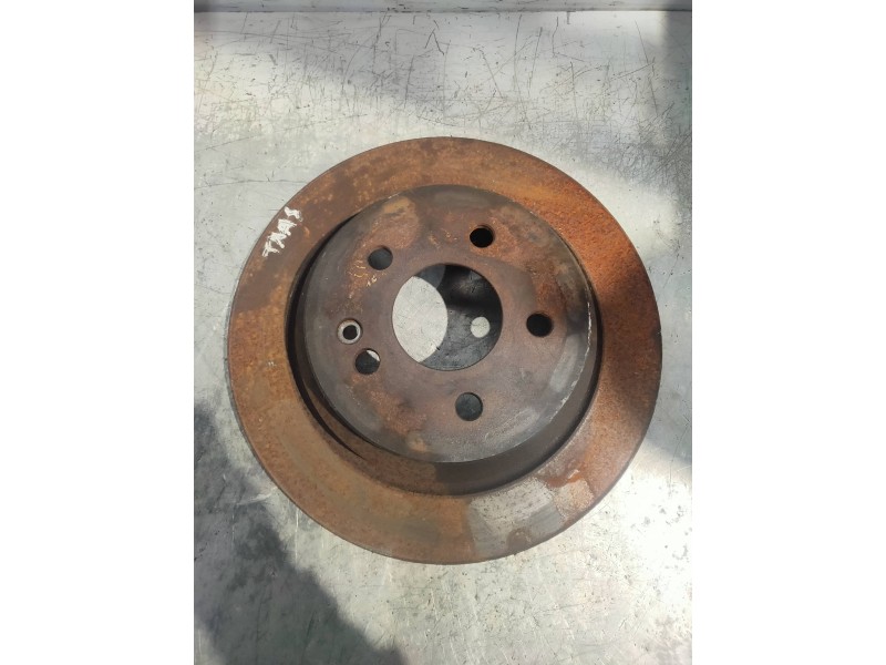 Recambio de disco freno trasero para mercedes vito kasten (639) 113 cdi lang (639.603) referencia OEM IAM   