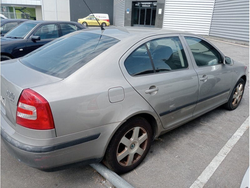 skoda octavia berlina (1z3) del año 2007
