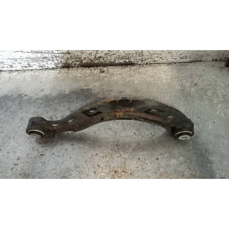 Recambio de brazo suspension superior trasero derecho para audi a6 avant (4f2) 2.0 16v tdi referencia OEM IAM 4F0505323K  