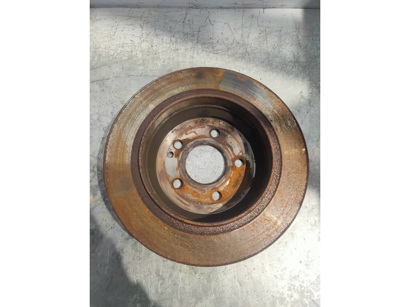 Recambio de disco freno trasero para mercedes vito kasten (639) 113 cdi lang (639.603) referencia OEM IAM   