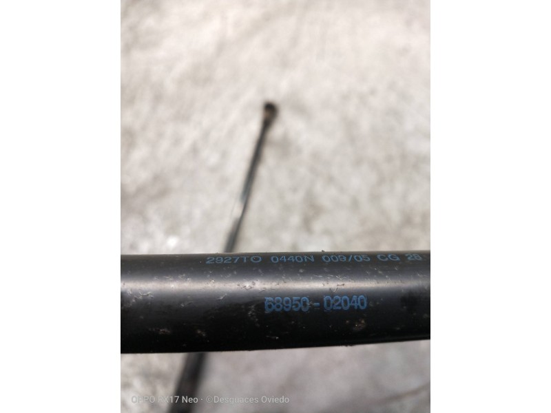 Recambio de amortiguadores maletero / porton para toyota corolla (e12) 2.0 turbodiesel cat referencia OEM IAM 6895002040  440N