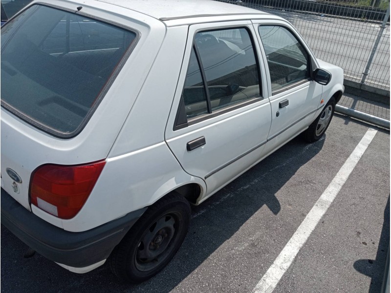 ford fiesta berl./courier del año 1994