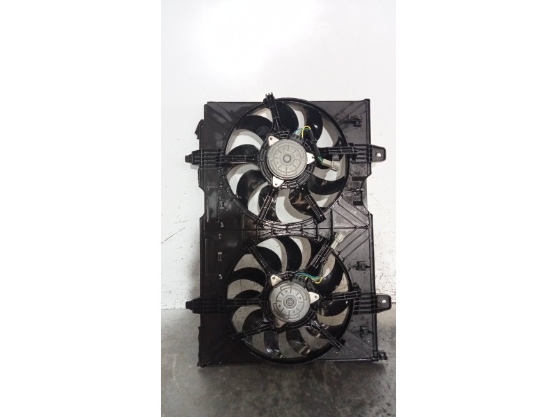 Recambio de electroventilador para nissan x-trail (t31) le referencia OEM IAM A7501000  
