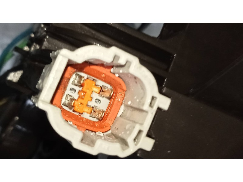 Recambio de electroventilador para nissan x-trail (t31) le referencia OEM IAM A7501000  