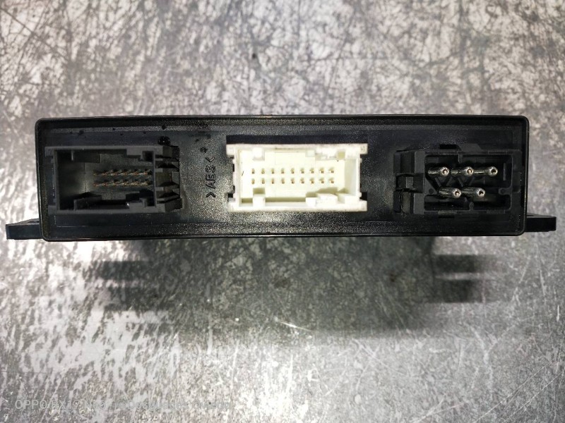 Recambio de modulo electronico para bmw serie 7 (e38) 725tds referencia OEM IAM 5DK00735812 12037310 61358377593