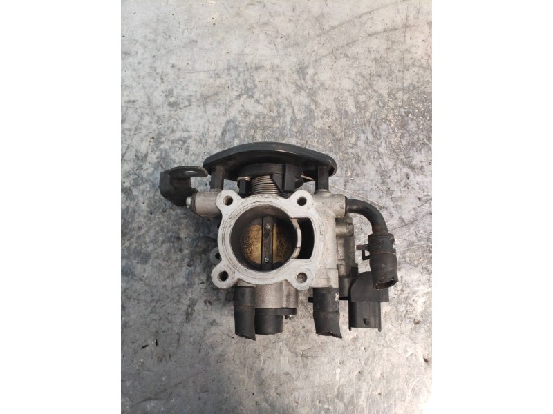 Recambio de caja mariposa para hyundai i20 classic referencia OEM IAM 3510003000  