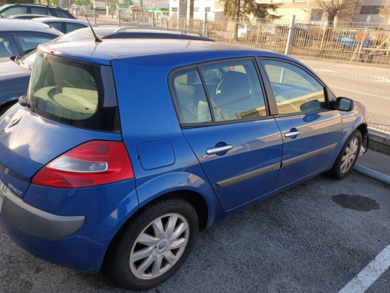 renault megane ii berlina 5p del año 2008