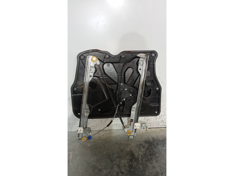 Recambio de elevalunas delantero izquierdo para nissan x-trail (t31) le referencia OEM IAM 80731EH100 0620403020 