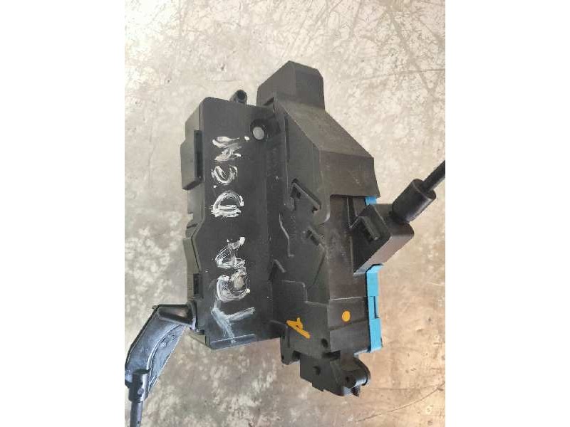 Recambio de motor cierre centralizado trasero derecho para citroen c3 picasso live edition referencia OEM IAM 24099158 24098158 