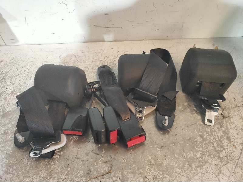 Recambio de juego cinturones trasero para citroen c3 picasso live edition referencia OEM IAM   
