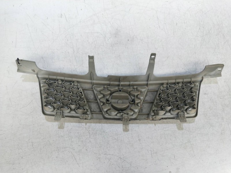 Recambio de rejilla delantera para nissan x-trail (t30) comfort referencia OEM IAM   