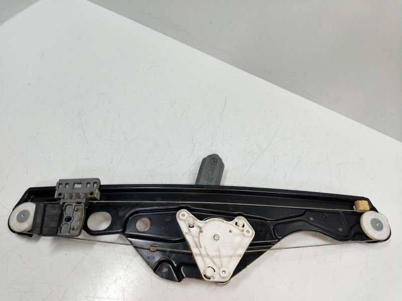 Recambio de elevalunas trasero izquierdo para mercedes clase e (w211) berlina 2.2 cdi cat referencia OEM IAM A2118202342 9918931