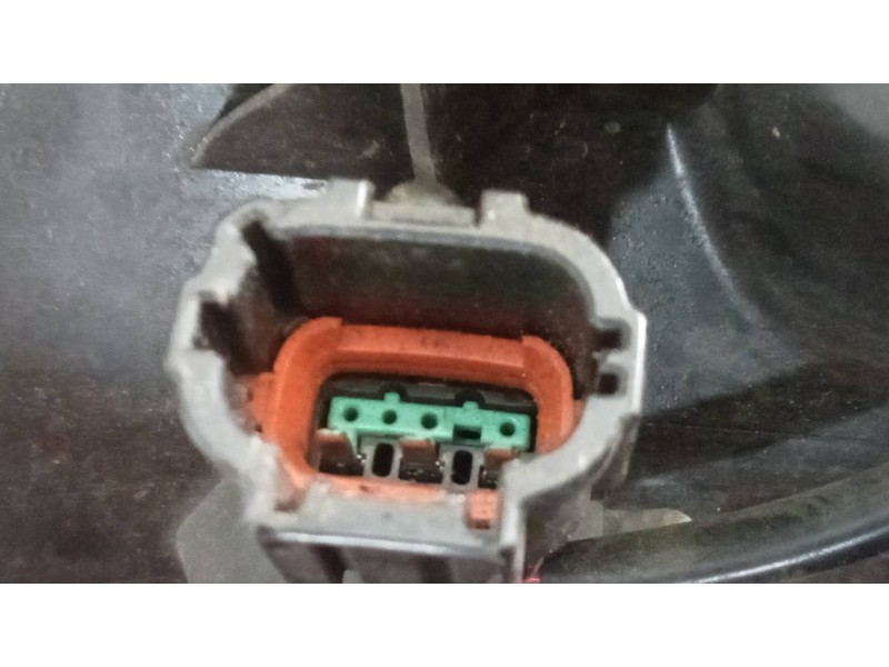 Recambio de faro derecho para nissan x-trail (t31) le referencia OEM IAM   
