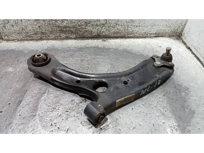 Recambio de brazo suspension inferior delantero izquierdo para kia sportage business 2wd referencia OEM IAM   