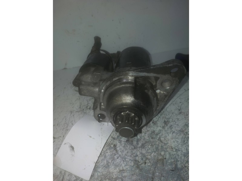 Recambio de motor arranque para audi a3 (8p) 2.0 fsi ambiente referencia OEM IAM 0001121108 BOSCH 