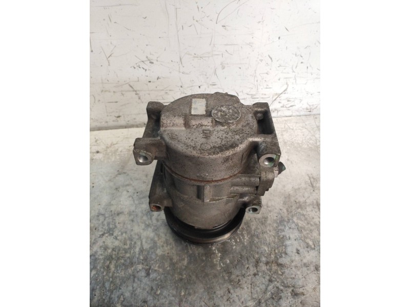 Recambio de compresor aire acondicionado para hyundai i20 classic referencia OEM IAM   