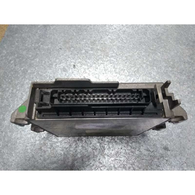 Recambio de centralita motor uce para citroen xantia berlina 1.6 armonia referencia OEM IAM IAW8P13 9621477380 16240124