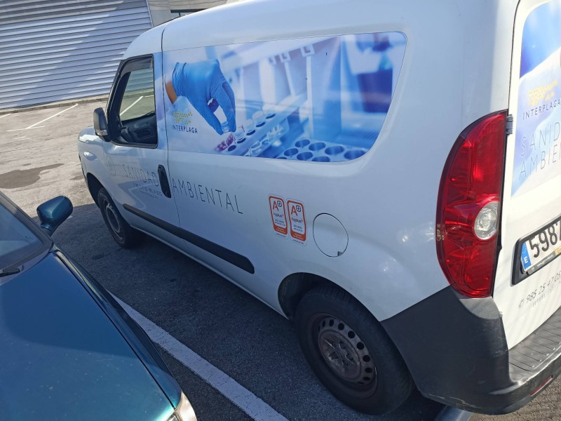 opel combo d del año 2015