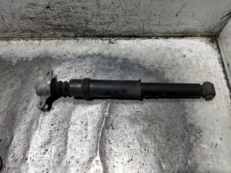 Recambio de amortiguador trasero derecho para peugeot 308 sw confort referencia OEM IAM   