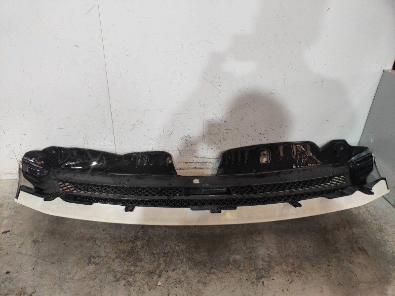 Recambio de rejilla delantera para iveco daily caja abierta 3.0 diesel referencia OEM IAM   