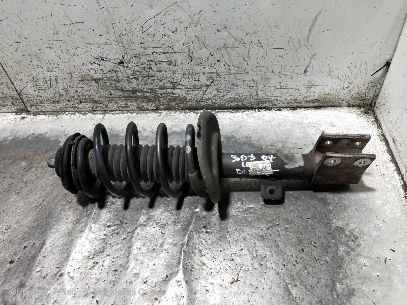Recambio de amortiguador delantero derecho para peugeot 308 sw confort referencia OEM IAM   