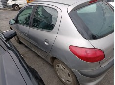 peugeot 206 berlina del año 2001 2