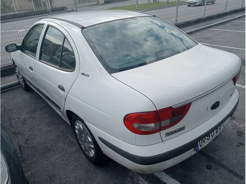 renault megane i fase 2 classic (la..) del año 2001