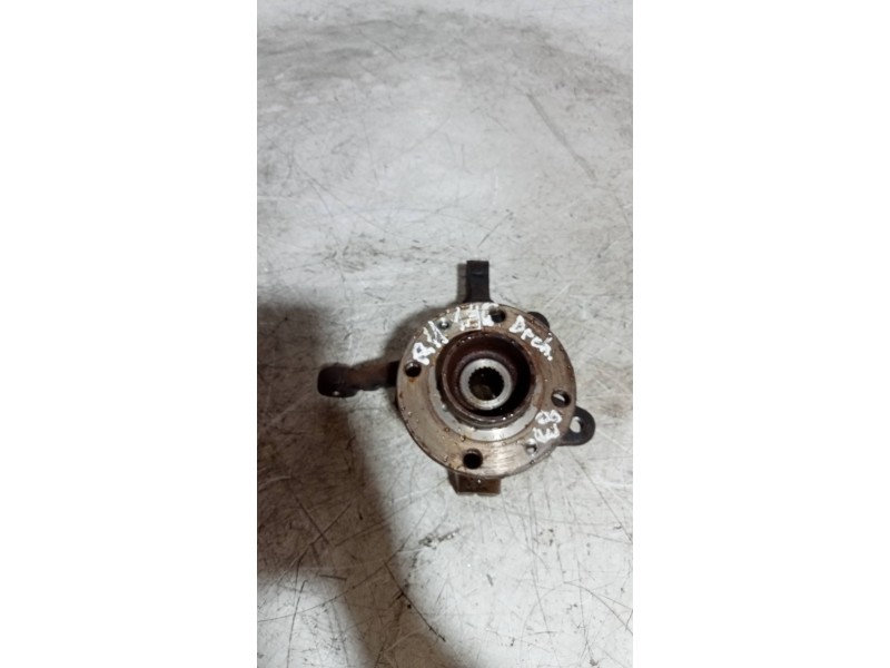 Recambio de mangueta delantera derecha para renault 11 1.4 gtl referencia OEM IAM   