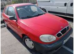 daewoo lanos del año 2002