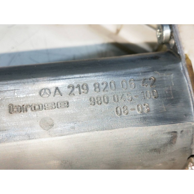 Recambio de elevalunas trasero derecho para mercedes clase cls (w219) 3.5 v6 cat referencia OEM IAM A2198200642 980045100 4P