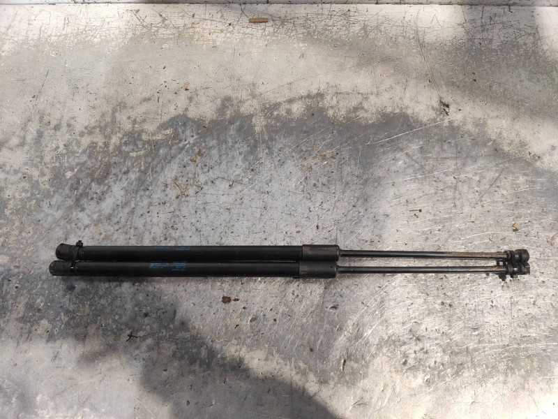 Recambio de amortiguadores maletero / porton para seat arona style referencia OEM IAM 6F9827055B  