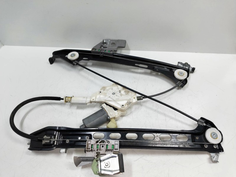 Recambio de elevalunas trasero izquierdo para mercedes clase cls (w219) 3.0 cdi cat referencia OEM IAM A2198200542 980046100 4P