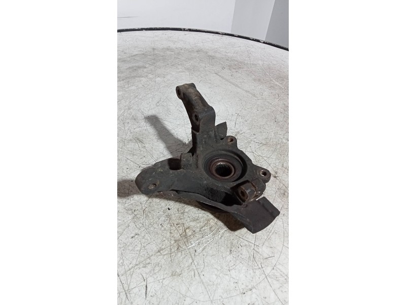 Recambio de mangueta delantera izquierda para peugeot expert kombi confort acristaldo (8 asientos) referencia OEM IAM   