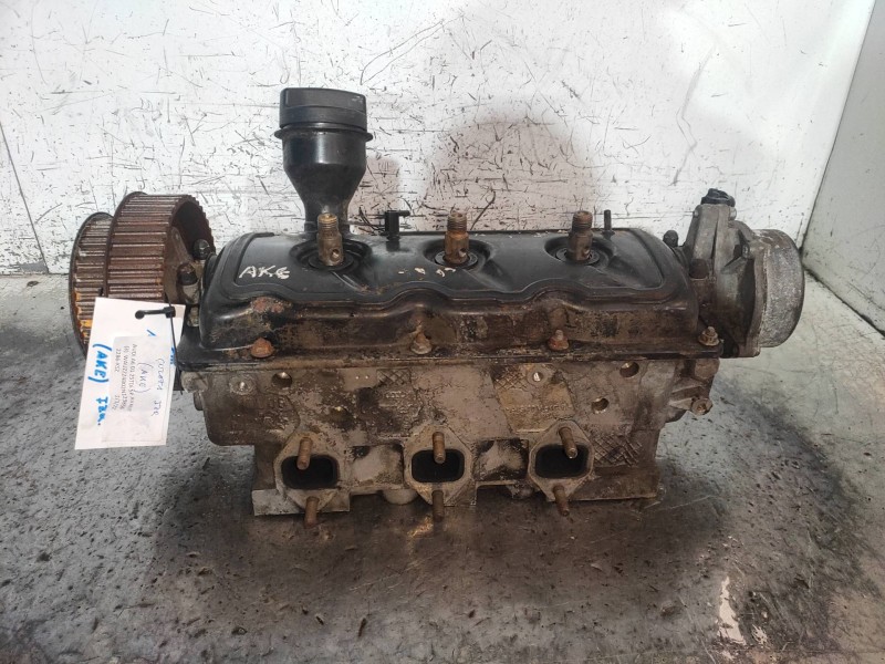 Recambio de culata para audi a6 avant (4b5) 2.5 tdi referencia OEM IAM AKE  IZQUIERDA