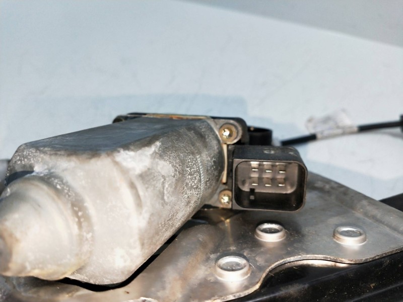 Recambio de elevalunas trasero derecho para mercedes clase s (w220) berlina 320 cdi (220.026) referencia OEM IAM   4P