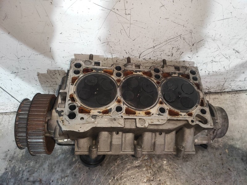 Recambio de culata para audi a6 avant (4b5) 2.5 tdi referencia OEM IAM AKE  IZQUIERDA