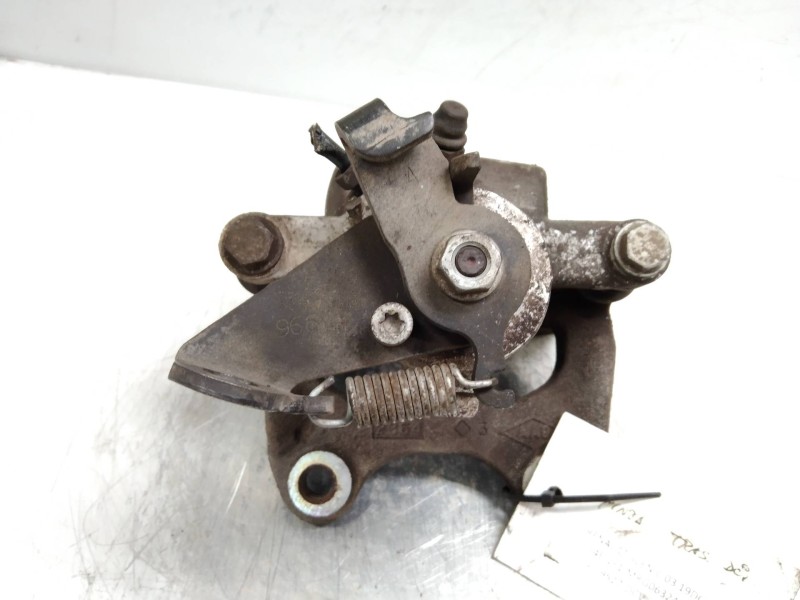 Recambio de pinza freno trasera derecha para renault scenic ii authentique referencia OEM IAM    Recambio de pinza freno trasera derecha para renault scenic ii authentique referencia OEM IAM