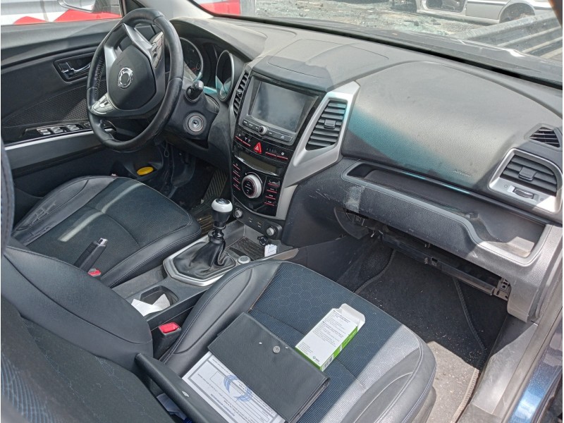 ssangyong tivoli del año 2016